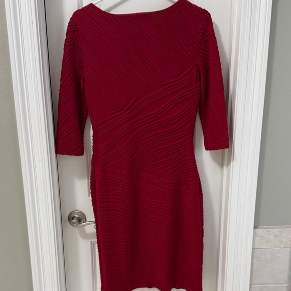 Donna Morgan Burgundy Textured Tie-Waist Midi Dress - Picture 3 of 6